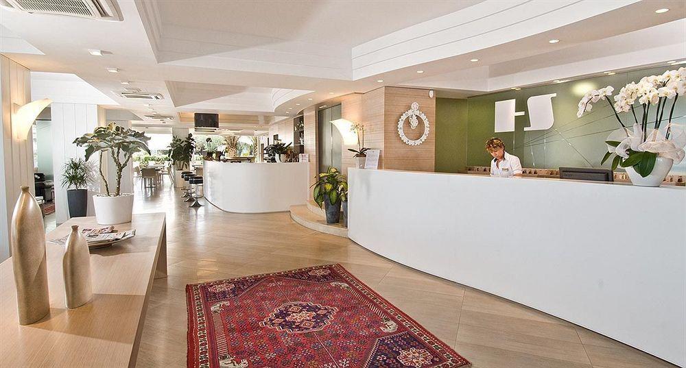 ריצ'יונה Hotel Sarti מראה חיצוני תמונה